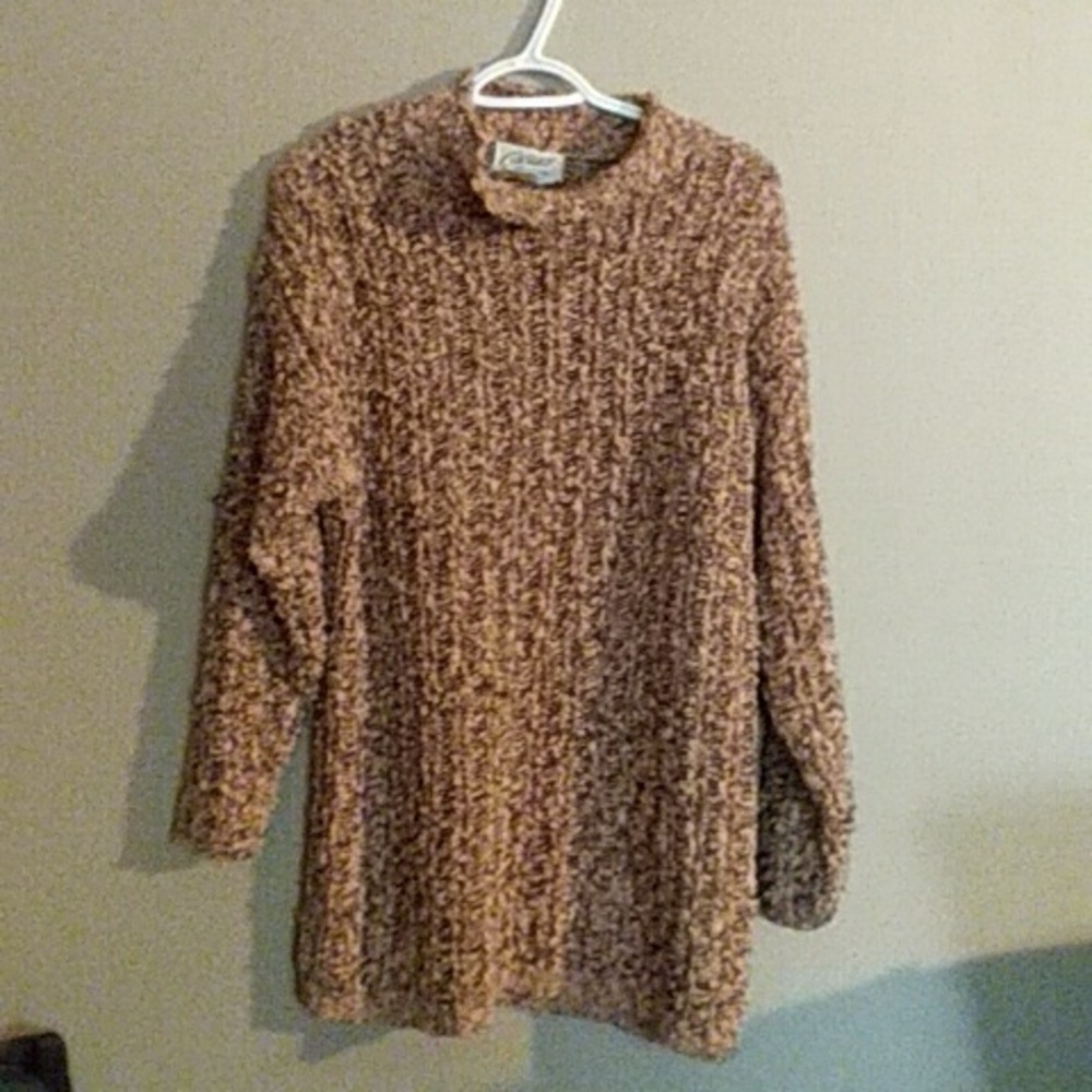 Casual connection sweater size small